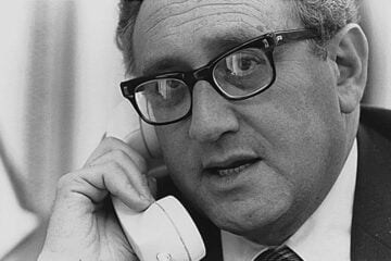 Morre aos 100 anos Henry Kissinger, ex-secretário de Estado dos EUA e ganhador do Nobel da Paz