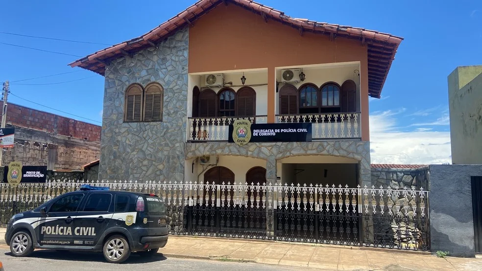 Professor é indiciado pela Polícia Civil por assédio sexual e ameaça