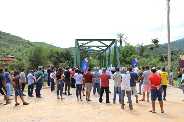 Prefeitura de Santa Bárbara inaugura ponte na comunidade de Paiol