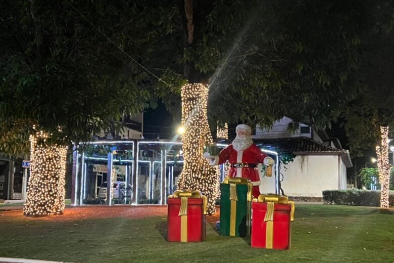 São Gonçalo acende luzes de Natal, realiza cantata e se prepara para receber Papai Noel; saiba mais!