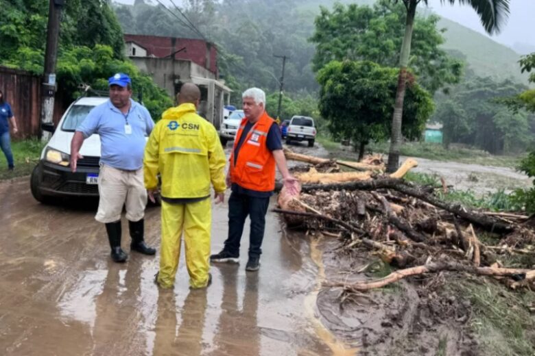Chuvas deixam dois mortos e 300 desabrigados em Angra dos Reis; prefeitura decreta emergência