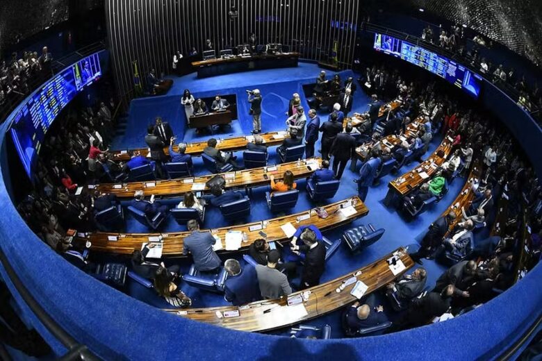 A vexatória omissão de alguns deputados mineiros na Câmara Federal