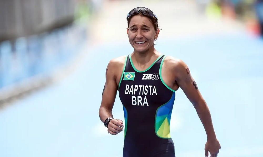 Triatleta Luisa Baptista é tropelada em São Carlos; estado é grave