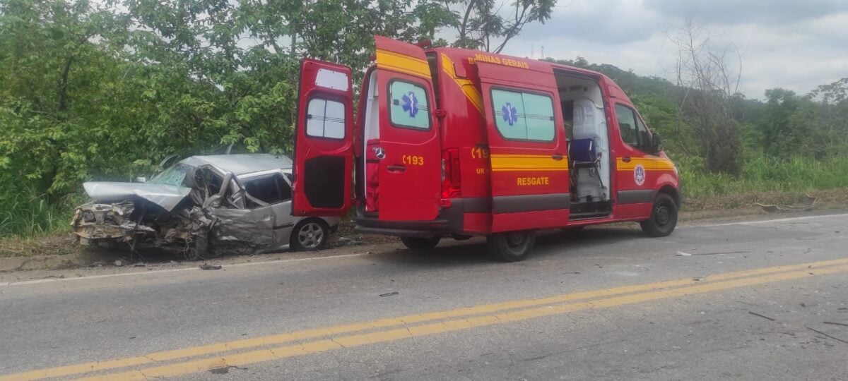 duas-pessoas-morrem-em-colisao-frontal-na-br-381-em-ipatinga