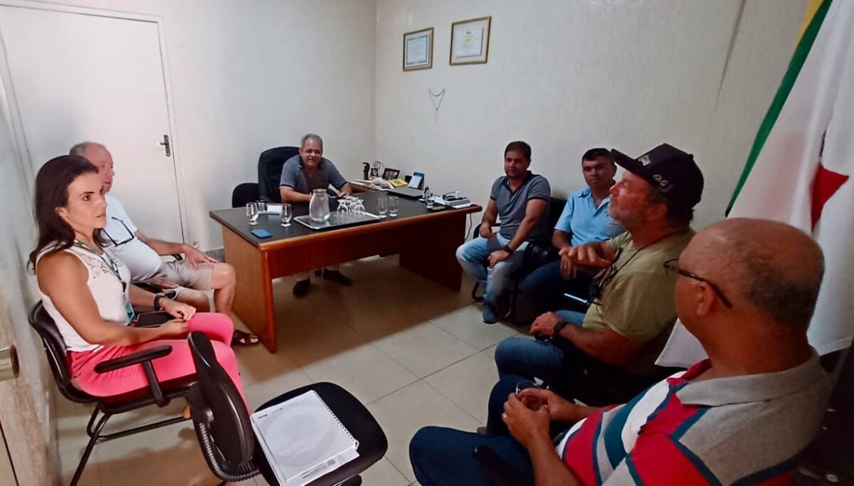 Prefeito e empresários de Santa Maria de Itabira cobram soluções para constantes quedas de energia elétrica na cidade