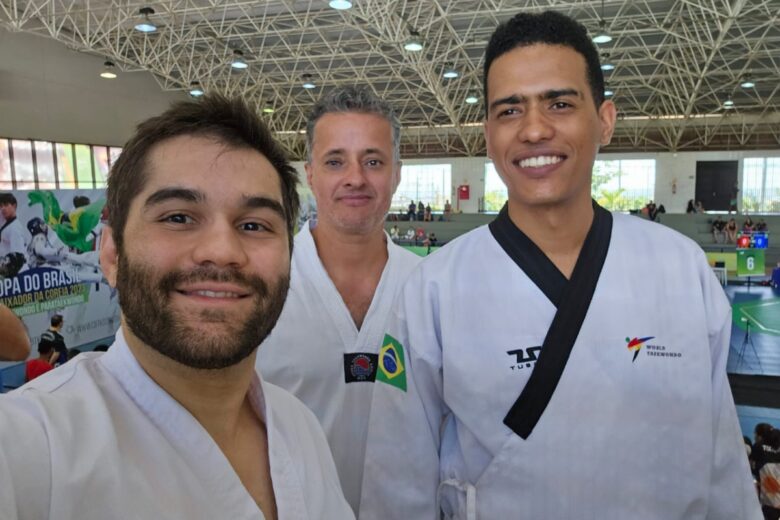 Equipe itabirana de Taekwondo segue trajetória de medalhas no fim de 2022