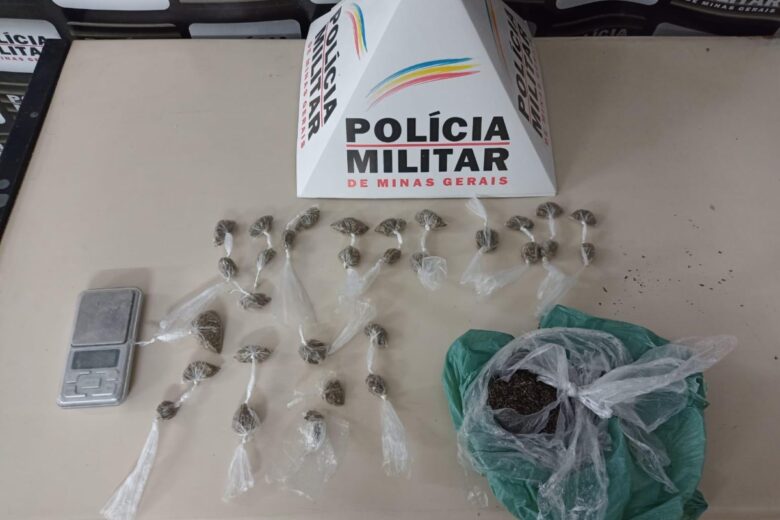 PM apreende material semelhante a potente droga K2 em Monlevade