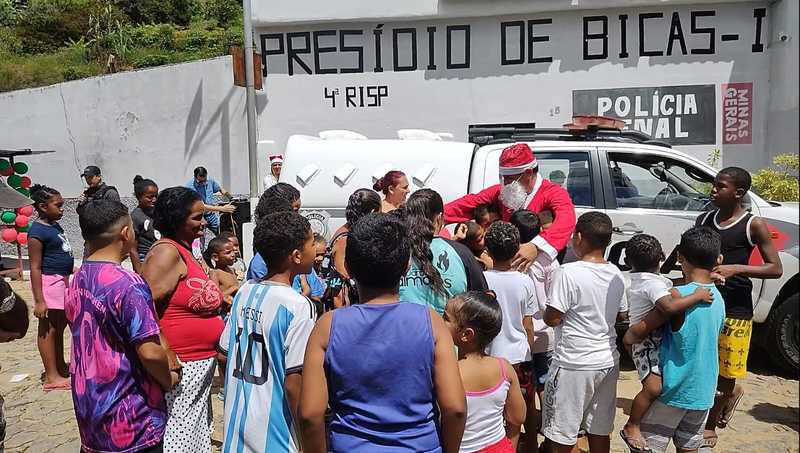 Minas: quase 4 mil brinquedos produzidos por presos são doados para o Natal