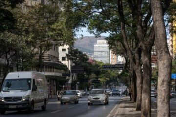 Prefeitura de BH credencia mais duas empresas de transporte por aplicativos