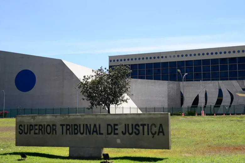 STJ: plano de saúde tem que cobrir cirurgia de redesignação sexual STJ: plano de saúde tem que cobrir cirurgia de redesignação sexual