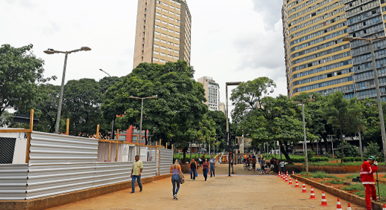 Prefeitura de Belo Horizonte inicia obras na Praça da Rodoviária