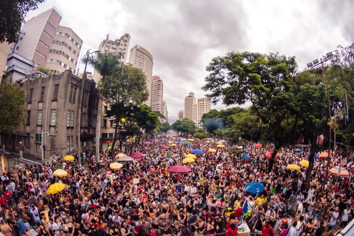 carnaval de belo horizonte: bloco absurda