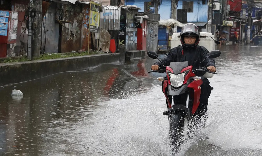 Inmet faz novo alerta de perigo de tempestade para dez estados, incluindo Minas Gerais