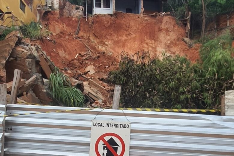 Ipatinga: imóvel com risco de desabamento está interditado há quatro dias