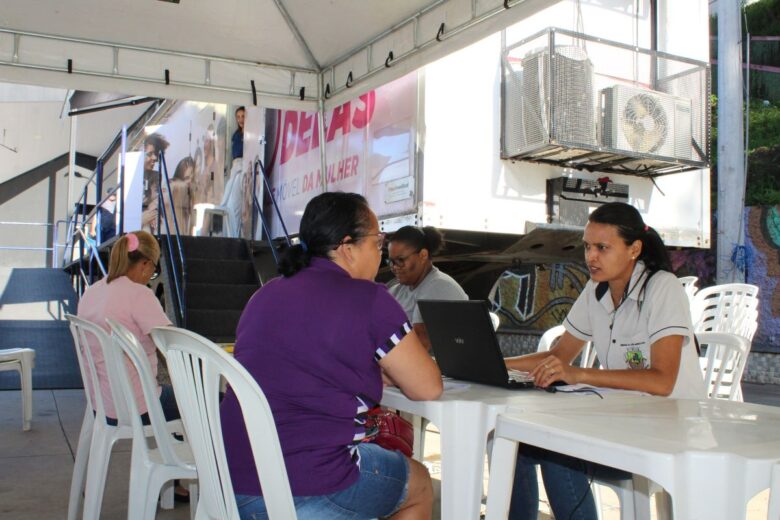 Carreta da mamografia atende mais 315 pacientes em João Monlevade