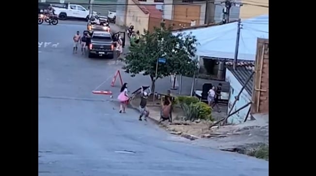 Festa de Carnaval termina em tumulto no Juca Batista; um homem foi preso