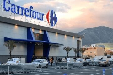 Carrefour fecha 123 lojas e teve prejuízo de R$ 565 milhões no quarto trimestre de 2023