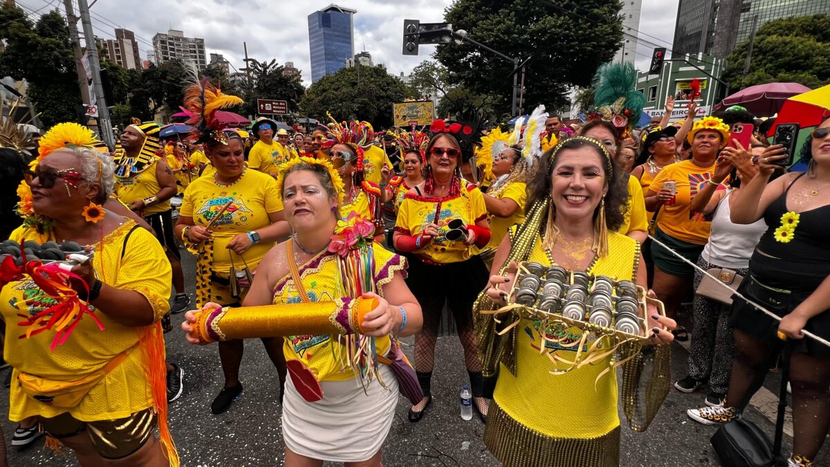 Confira a galeria de fotos do bloco Beiço do Wando, em Belo Horizonte