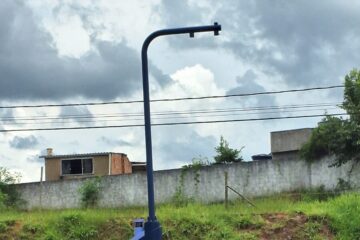 Postes “misteriosos” chamam a atenção em Itabira. Entenda do que se trata!