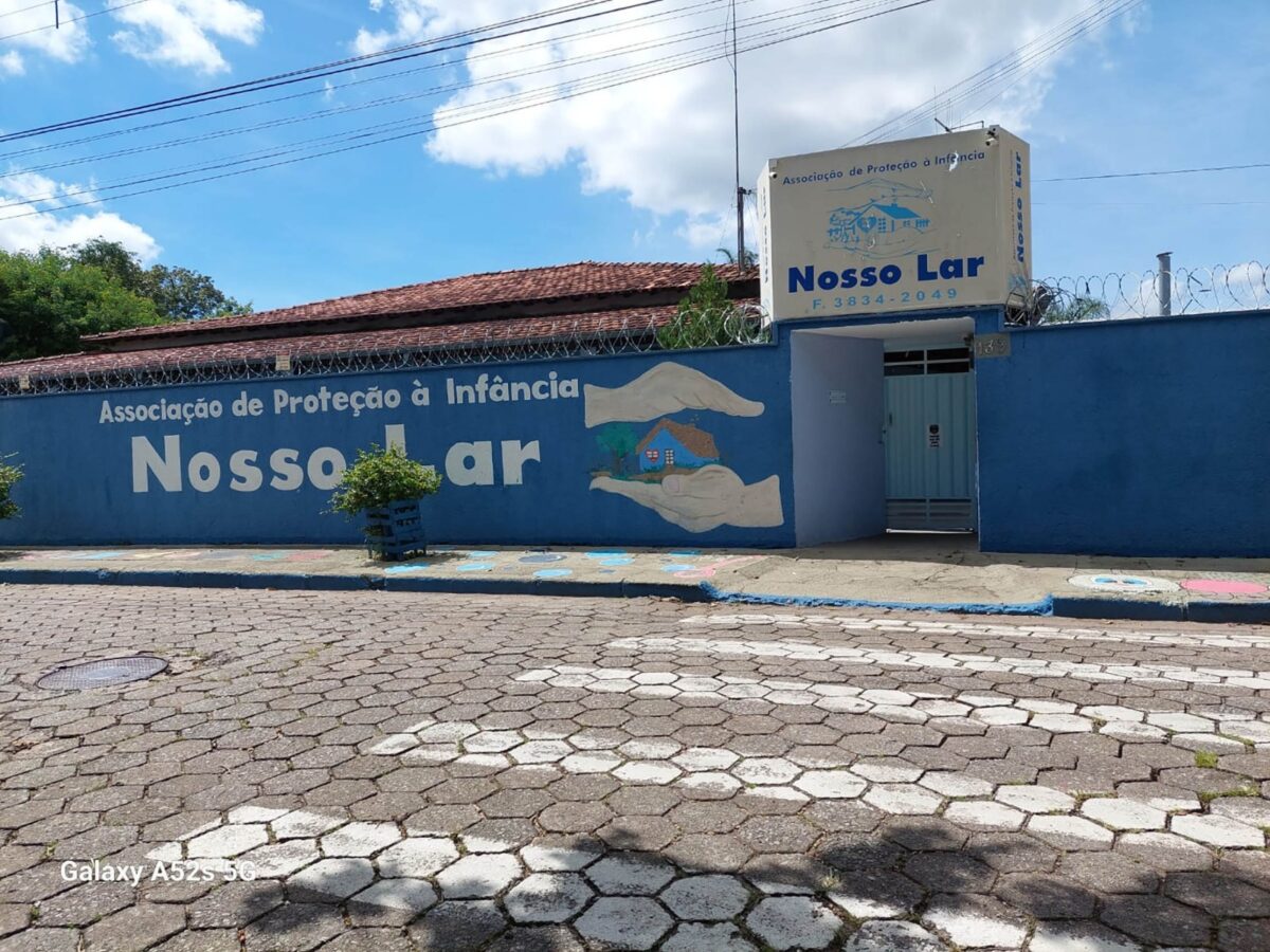 Nosso Lar – “Esta casa é uma flor que emergiu do lodo”