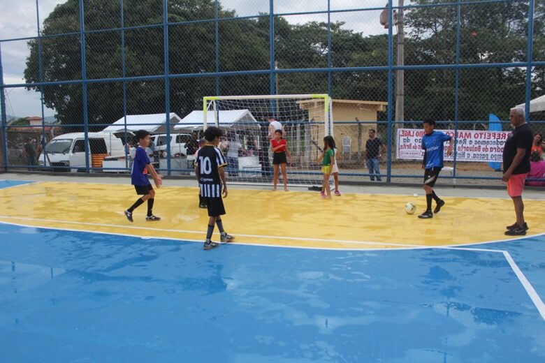 Quadra do Pará é entregue revitalizada à comunidade: “a importância social de um espaço desse é algo magnífico”, afirma Marco Lage