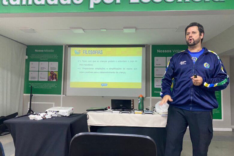 São Gonçalo participa do 2º Encontro de Polos de Mini Handebol
