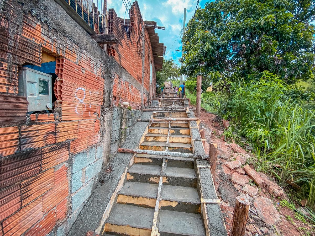 Executivo de Ipatinga realiza obras em locais afetados pelas chuvas