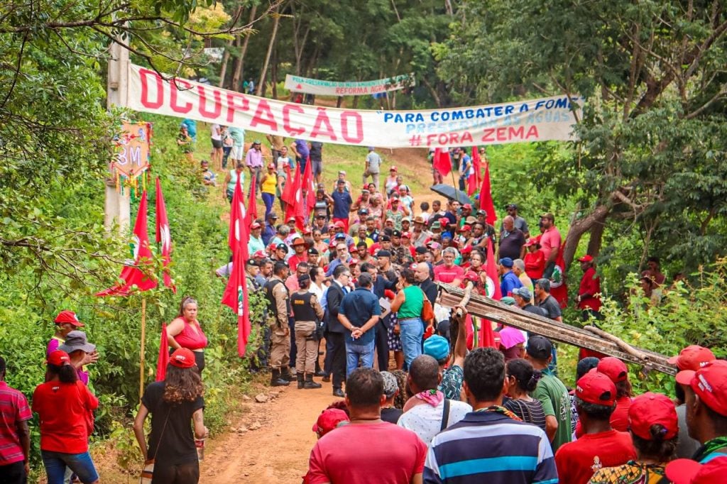 Mais de 500 famílias do MST deixam fazenda em Lagoa Santa, na Grande BH