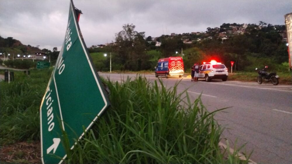 Motorista de caminhão morre após passar mal ao volante na BR-381, em Nova Era