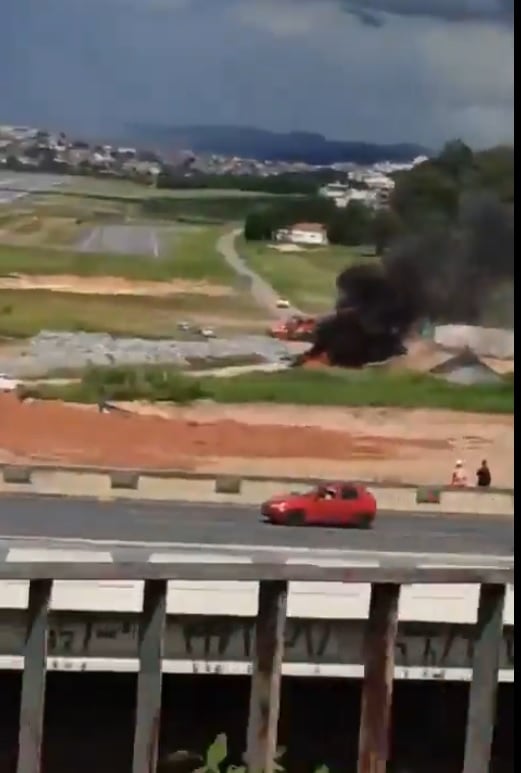 Aeronave cai no Aeroporto da Pampulha em BH e duas pessoas morrem