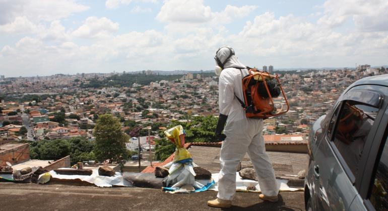 Em ação de combate à dengue, Prefeitura de BH aplica fumacê nessa terça-feira