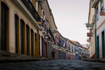 Projeto “Teatro em Movimento” abre inscrições para oficinas “Atrás da História”