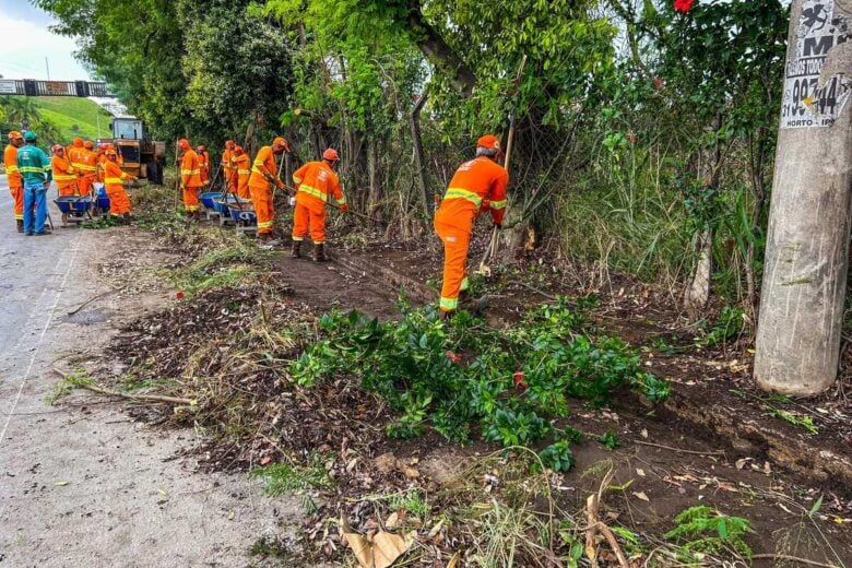 Ipatinga realiza ações de limpeza na área urbana da BR-381