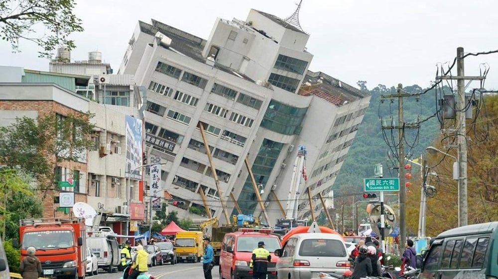 Alerta de tsunami é emitido após forte terremoto em Taiwan