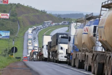 Rodovias federais terão pontos de descanso para motoristas