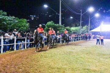 Concurso de marcha, Wesley e Elson e Dimas e Seus Teclados encerram a 36ª Cavalgada de Santa Maria de Itabira; confira a galeria de fotos