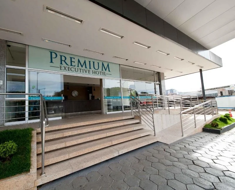 Grupo Família Pires e Premium Executive Hotel têm vagas de emprego; saiba mais!