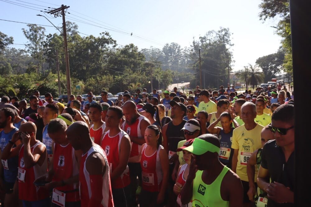 Dia do Trabalhador: esporte, cultura e homenagens na festa do Sindicato Metabase de Itabira e Região