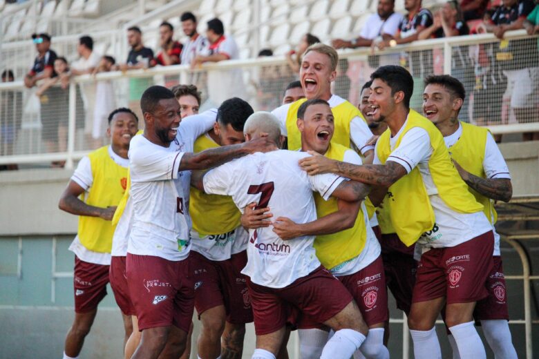 Em busca da primeira vitória no Módulo II, Valério enfrenta o Betim no Estádio Israel Pinheiro