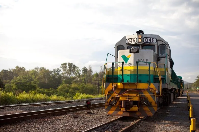 Estrada de Ferro Vitória a Minas chega aos 120 anos como uma das mais modernas e seguras do País