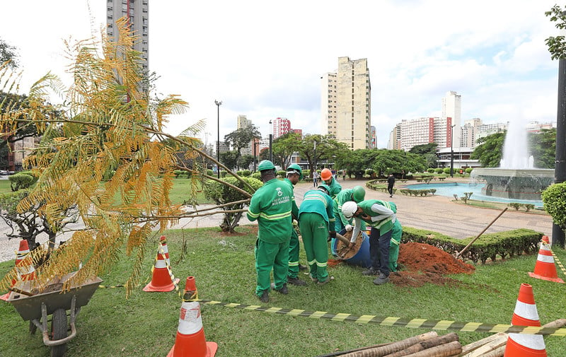 Prefeitura de BH anuncia Agenda Verde para preparar a cidade para emergências climáticas