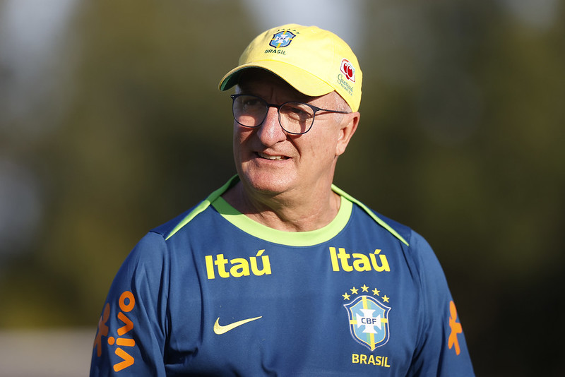 Dorival Júnior define numeração da seleção brasileira para amistosos e a Copa América; confira