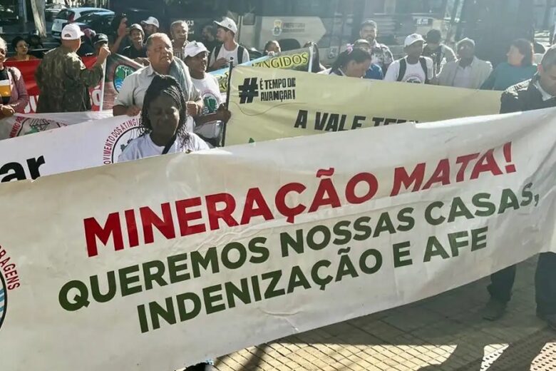 Caso Samarco: atingidos fazem ato contra sigilo envolvendo novo acordo