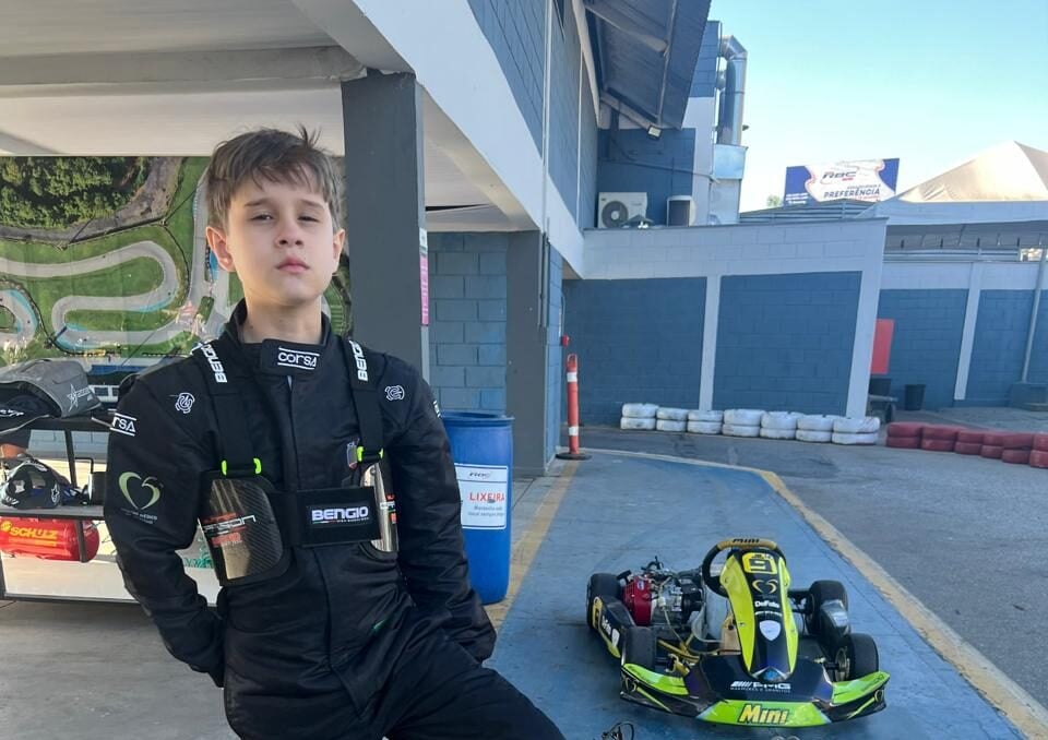 Itabirano Davi Serodio fica em segundo lugar na terceira etapa da II Taça RBC Minas de Kart