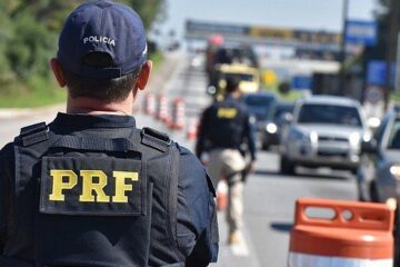 Veículo furtado é recuperado após acidente na BR-381, em João Monlevade