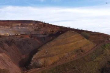 Justiça determina suspensão de atividades de empresa mineradora na Serra do Curral