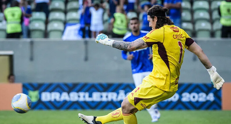 Goleiro Cássio revela ‘friozinho na barriga’ em sua estreia pelo Cruzeiro