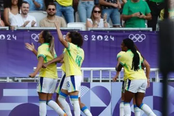 Olimpíadas 2024: Brasil estreia com vitória contra Nigéria no futebol feminino