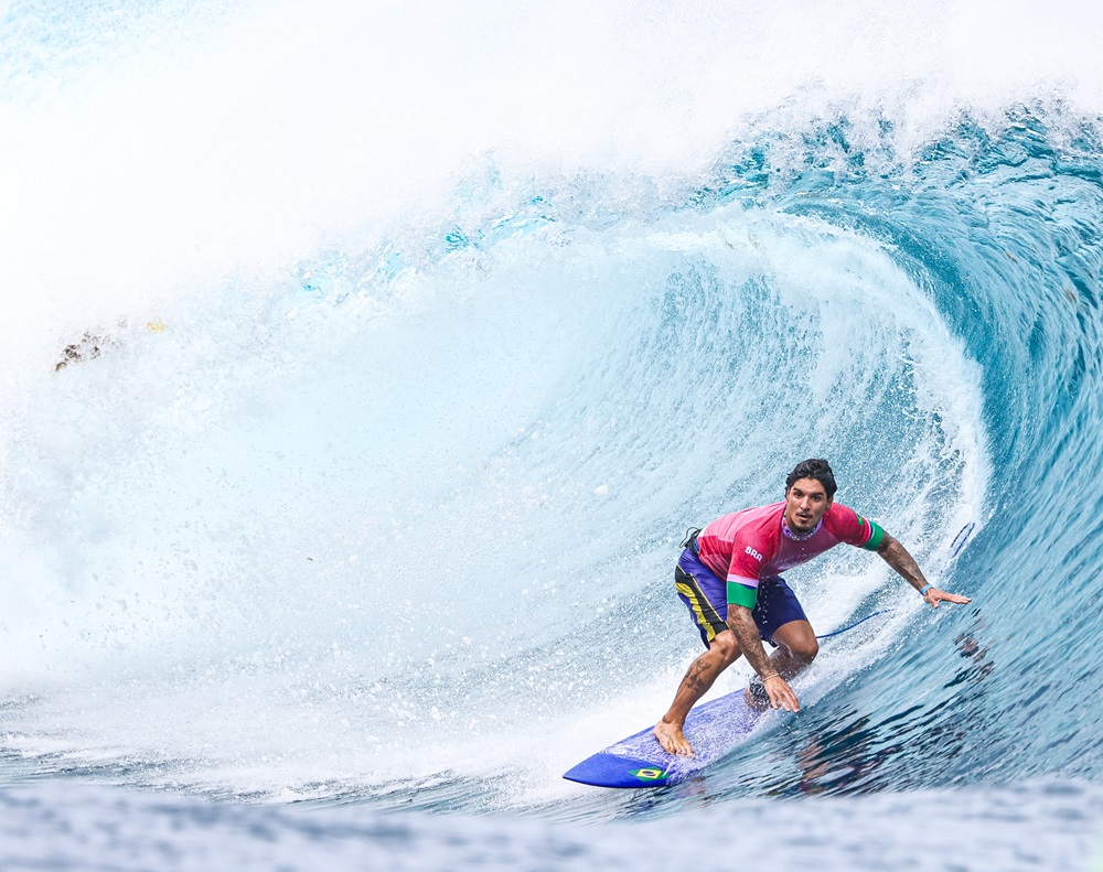 Surfe é adiado e atrasa disputa do Brasil por medalha no Taiti na Olimpíada