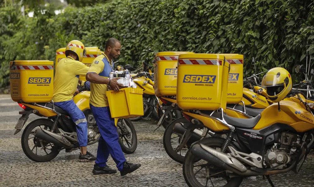 Correios anunciam concurso para contratar 3,2 mil carteiros